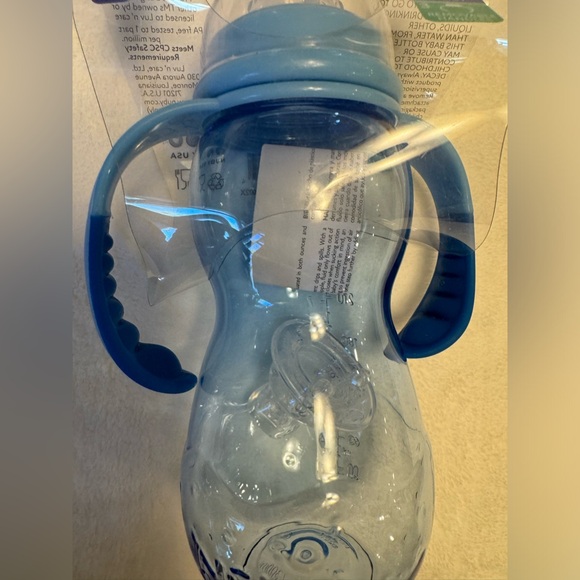 NWT 8 Baby Bottles And a Pack of 10 Breast Milk Storage Bags - Picture 5 of 15